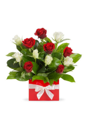 Red & White Luxe Rose Gift Box